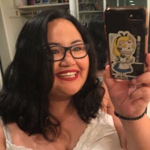 Meet your Posher, Yesenia